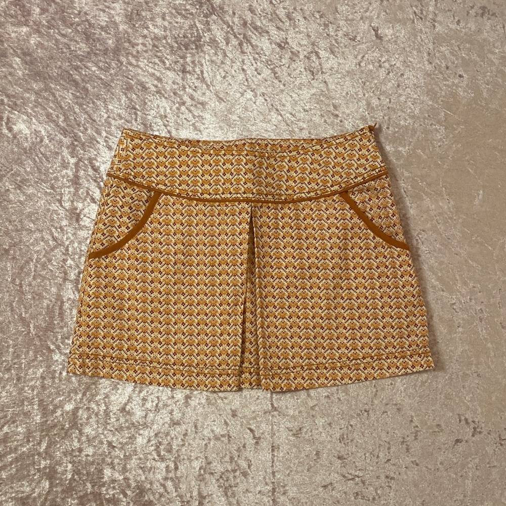 Y2K vintage mini skirt. Zara. US size 2.